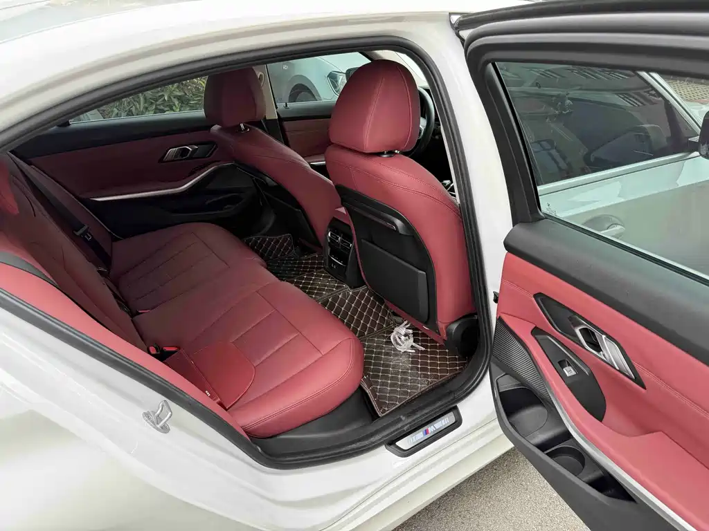 BMW 3 Series — миниатюра 10