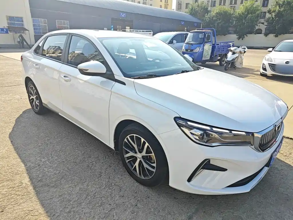 Geely Emgrand — миниатюра 4