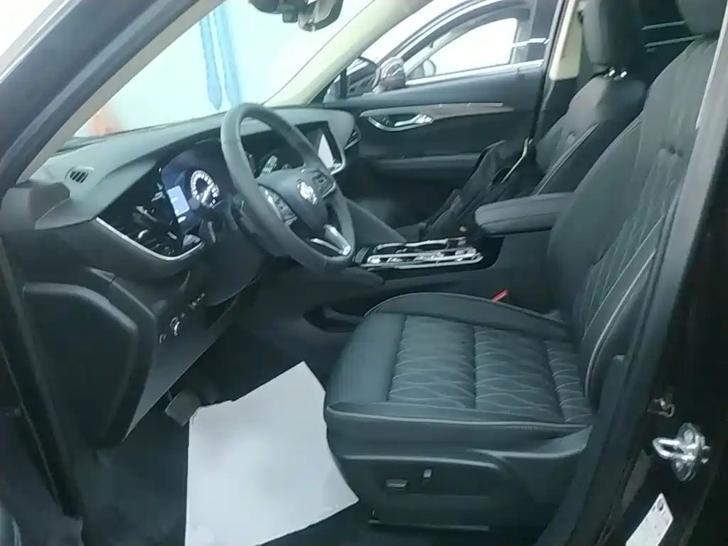 Buick Envision Plus — миниатюра 15