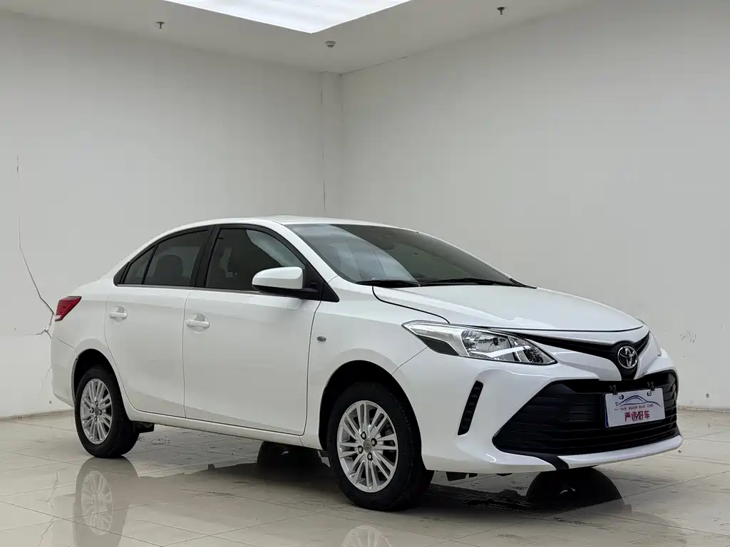 TOYOTA VIOS