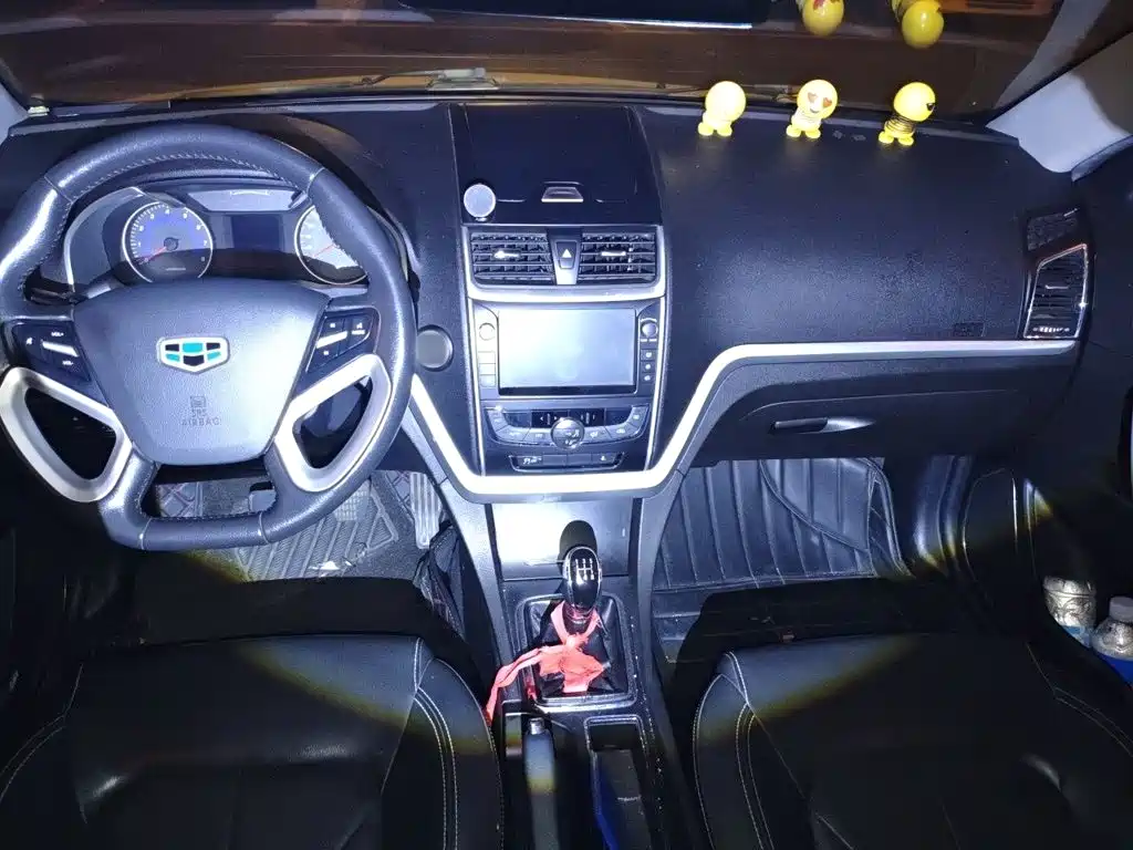 Geely Emgrand — миниатюра 5