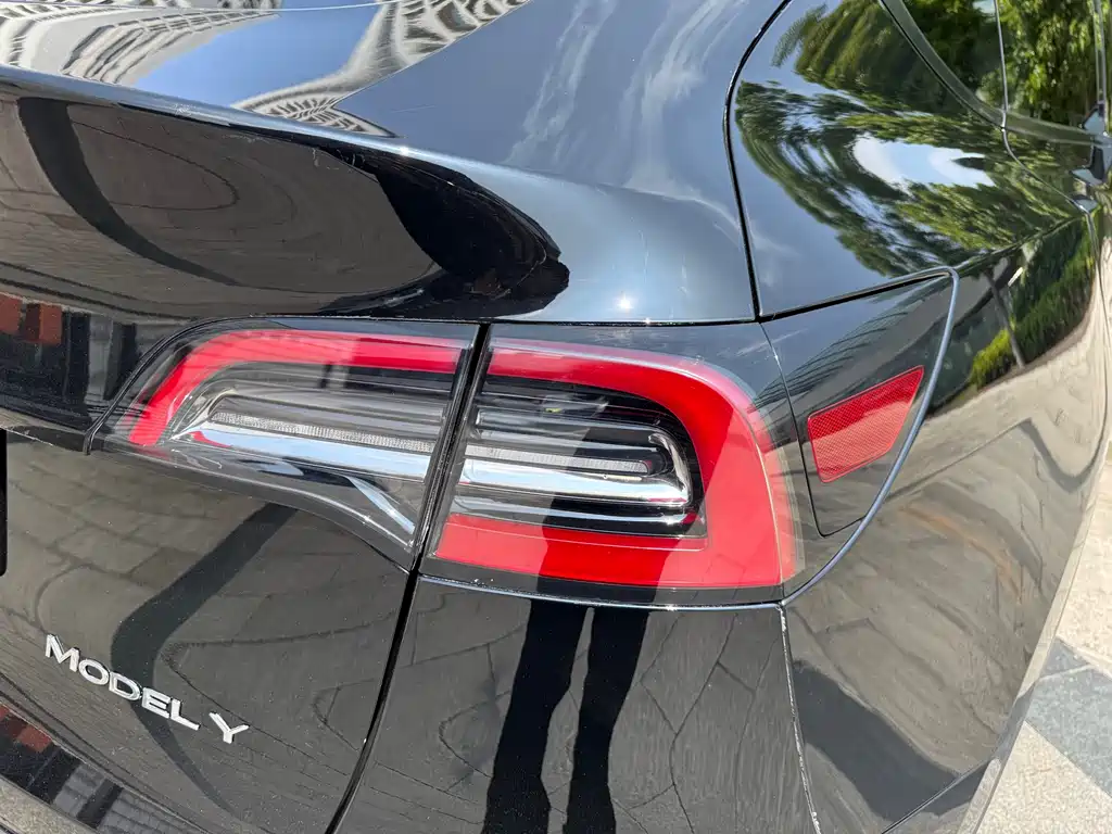 Tesla Model Y — фотографии объявления, Фото 38