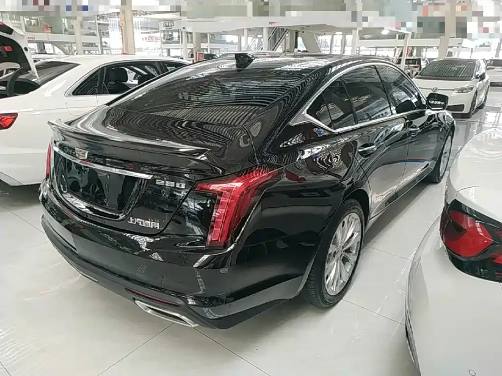 Cadillac CT5 — миниатюра 7