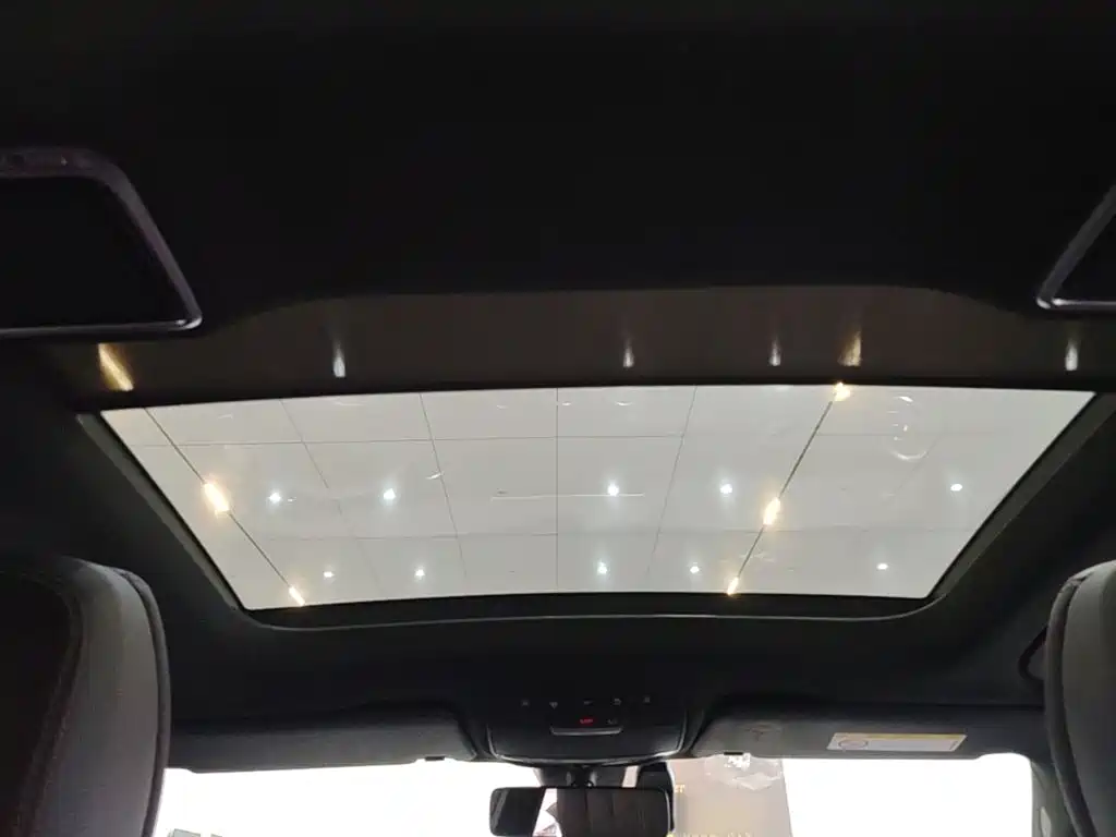 Mercedes-Benz GLC — миниатюра 18