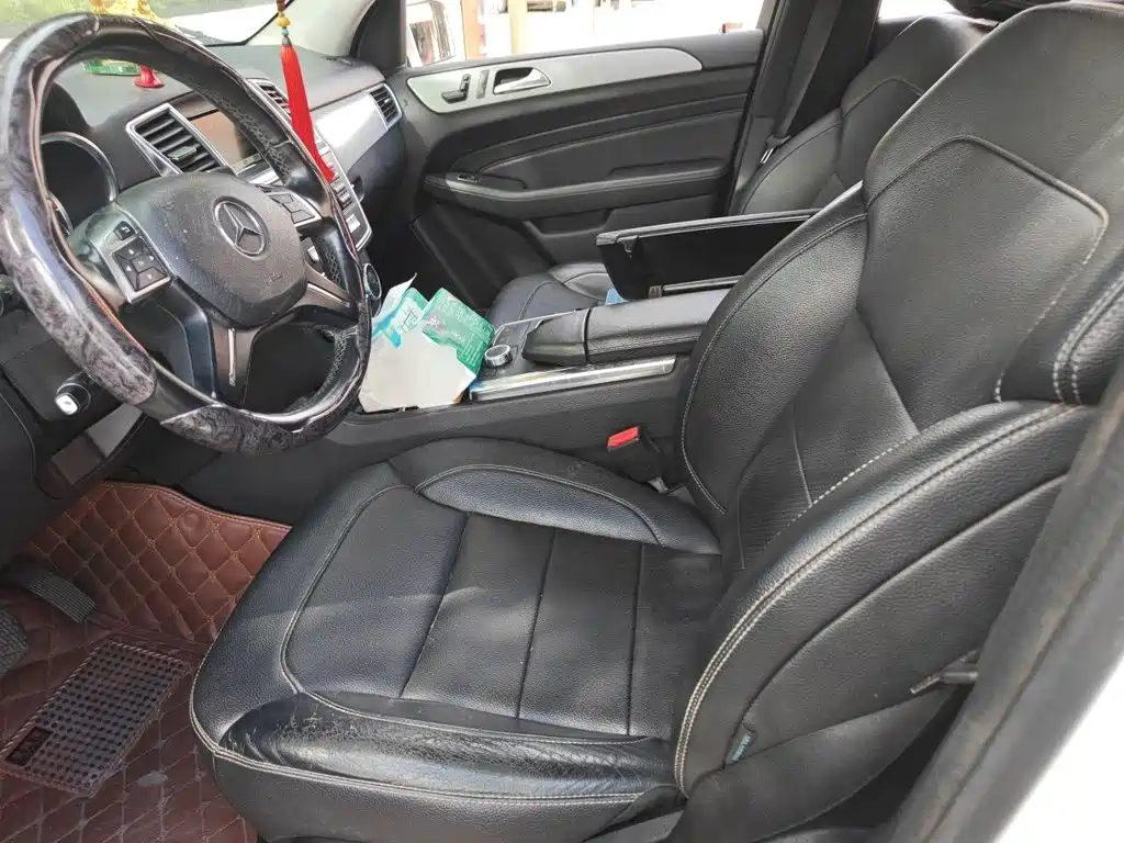 Mercedes-Benz M-Class — миниатюра 8