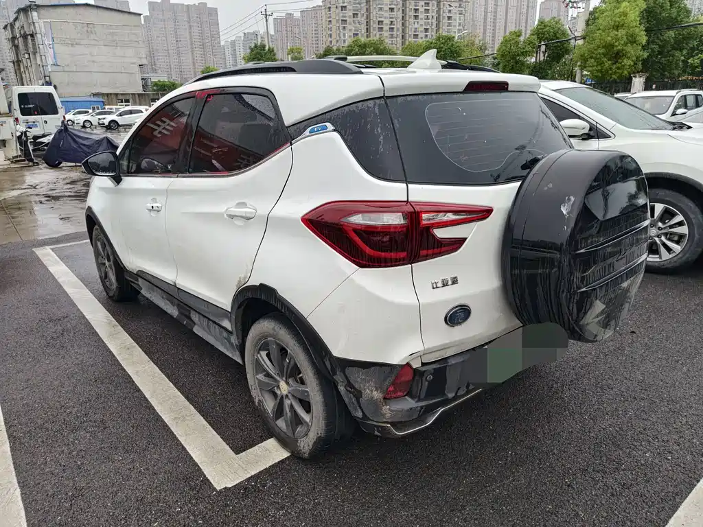 BYD Yuan 2019 EV360