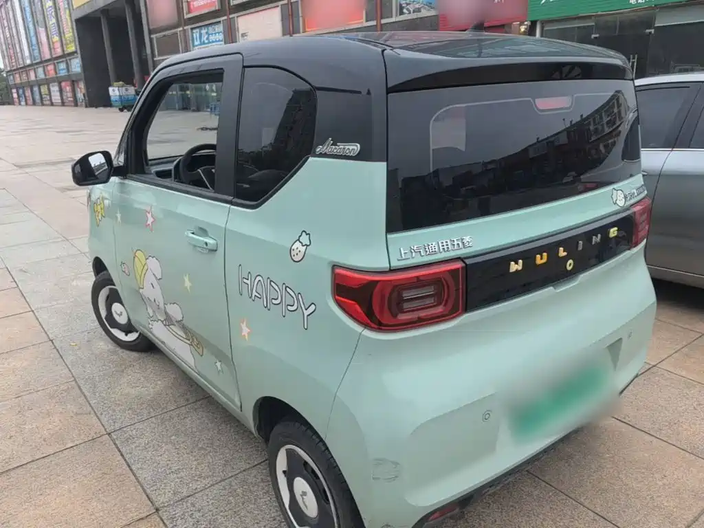 Wuling MINIEV — миниатюра 5