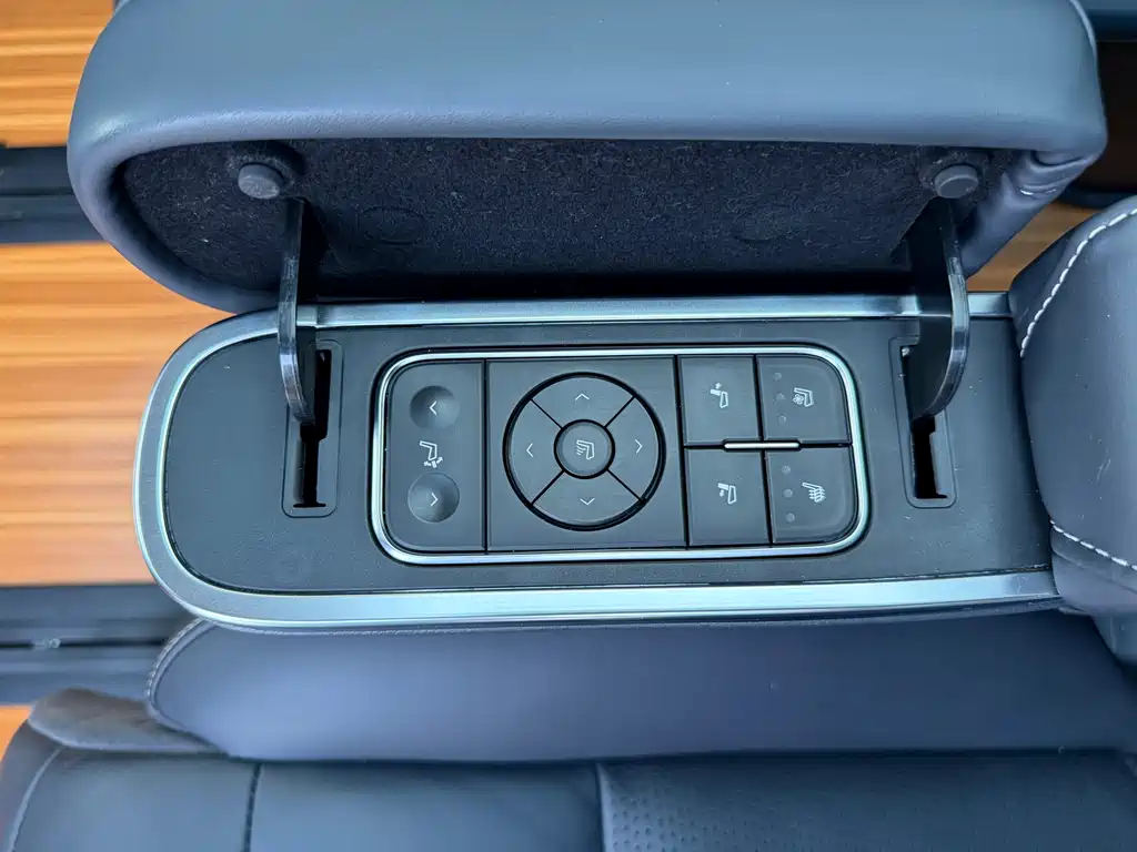 GAC Motor Trumpchi M8 — миниатюра 18