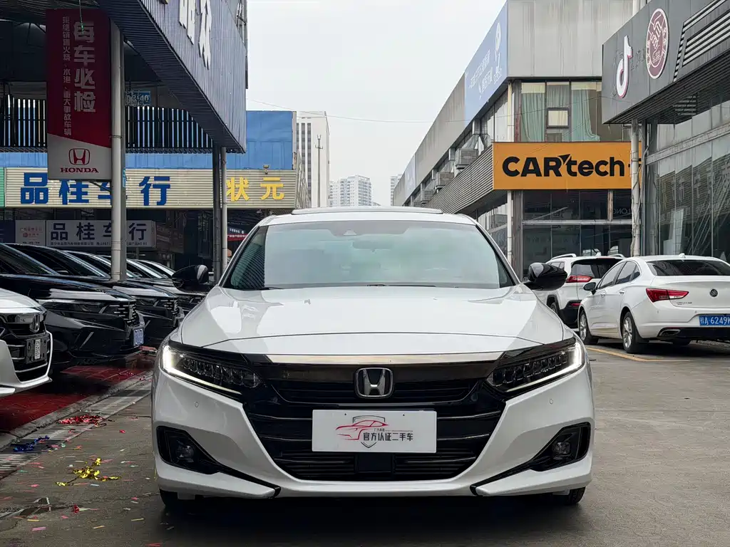 Honda Accord — миниатюра 2