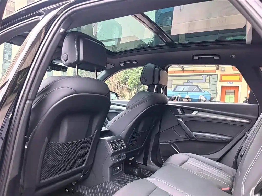 Audi Q5L — миниатюра 8