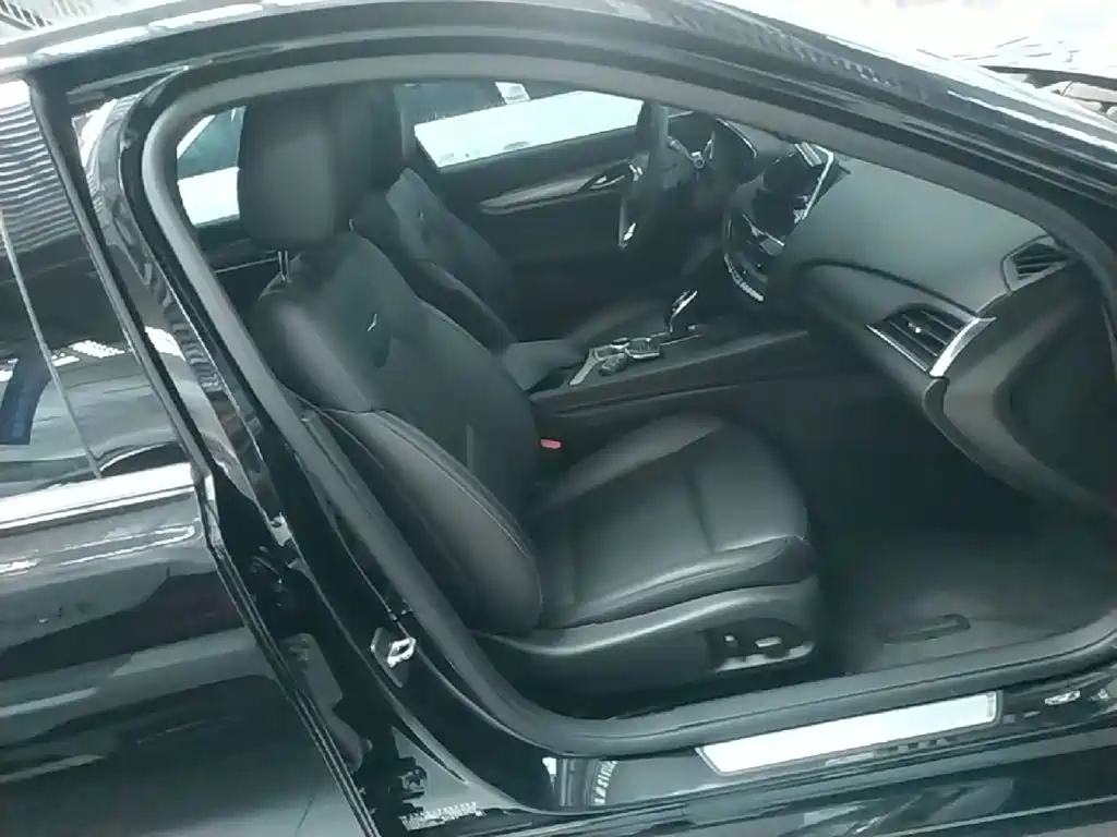 Cadillac CT5 — миниатюра 25
