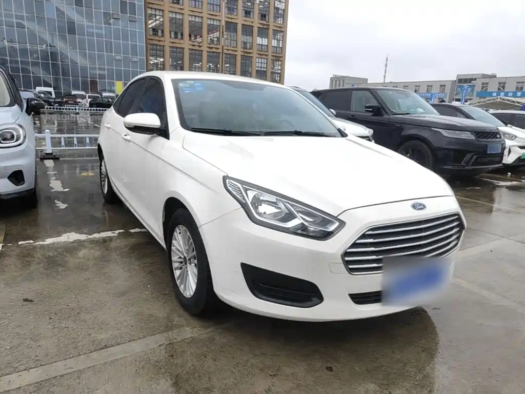 Ford Escort — миниатюра 4