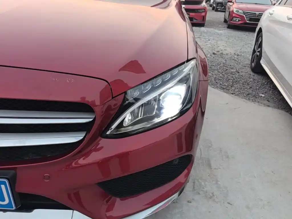 Mercedes-Benz C-Class — миниатюра 24