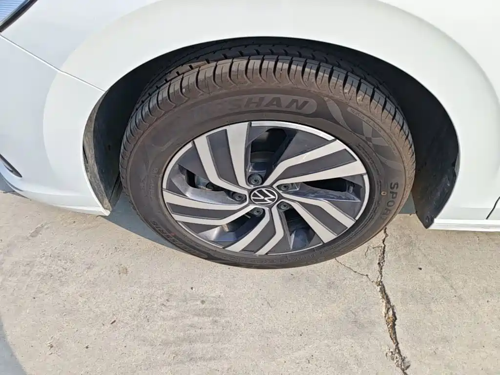 Volkswagen Bora — миниатюра 23