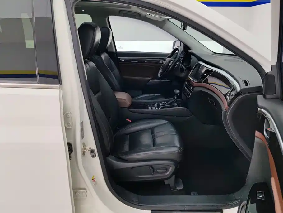 GAC Motor Trumpchi GS8 — миниатюра 8