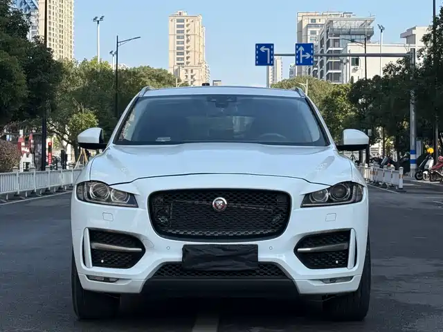 jaguar f-pace