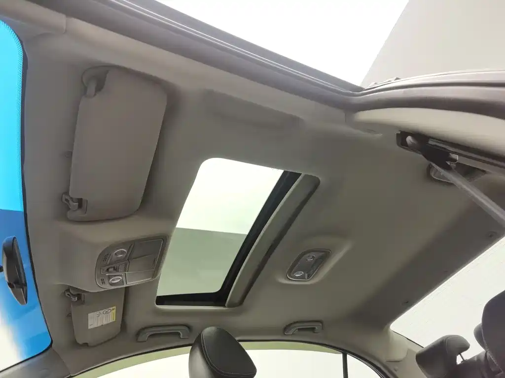 Geely Emgrand — миниатюра 14