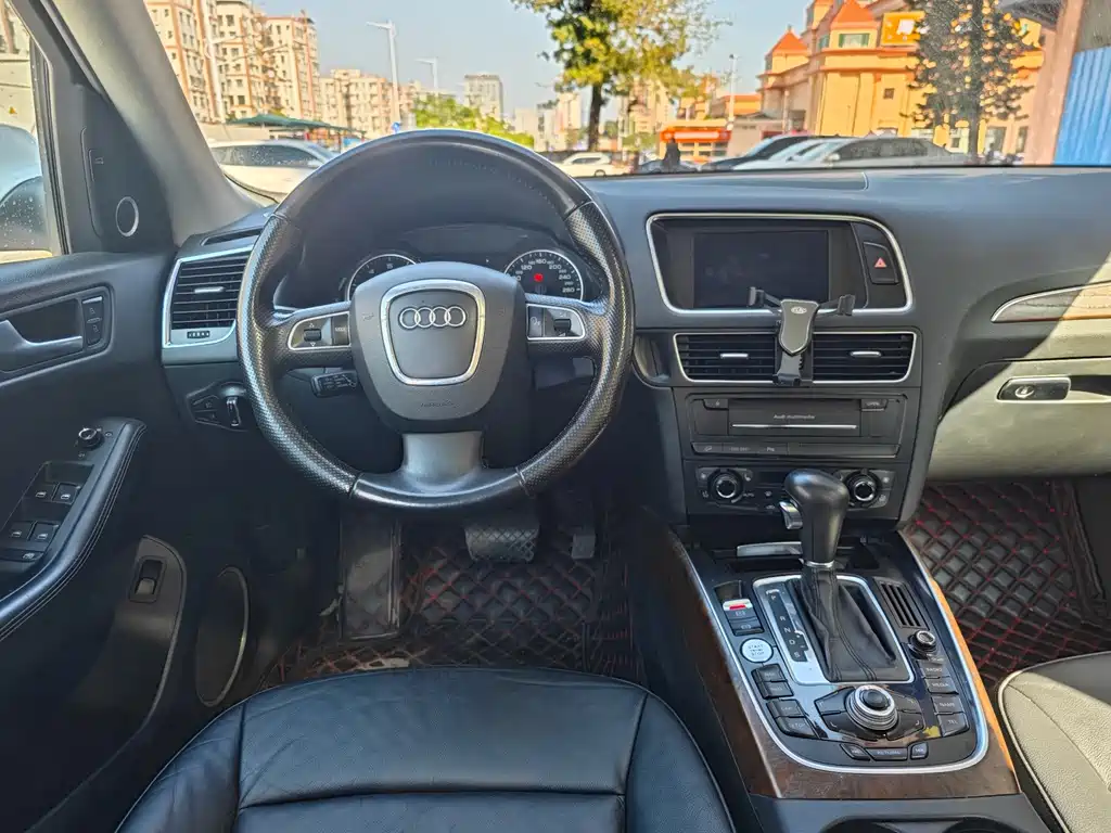 Audi Q5 (Import) — миниатюра 14