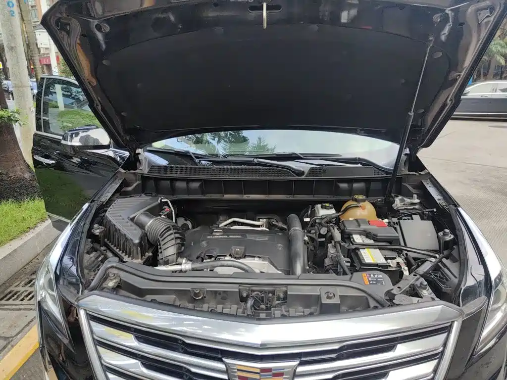 Cadillac XT5 — миниатюра 11