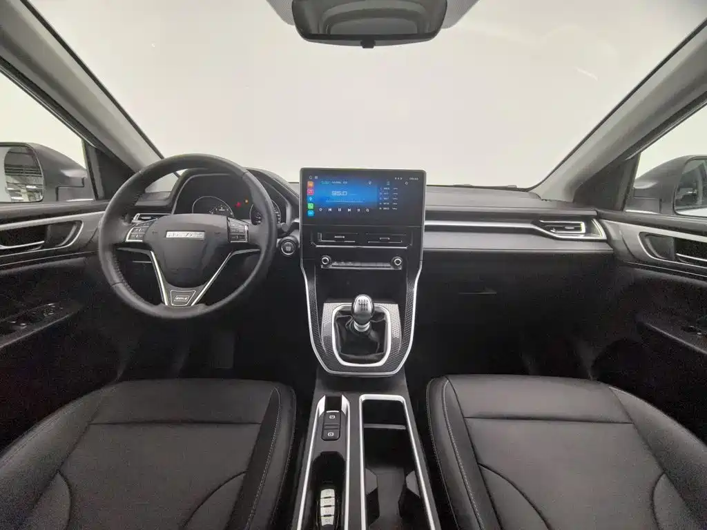 Haval M6 — миниатюра 5