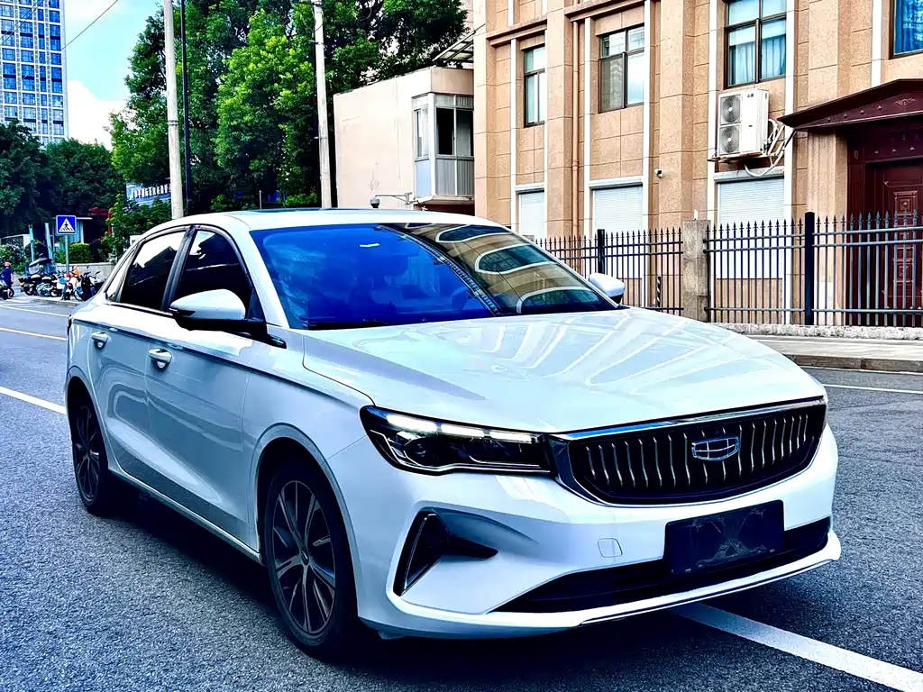 Geely Emgrand — миниатюра 3