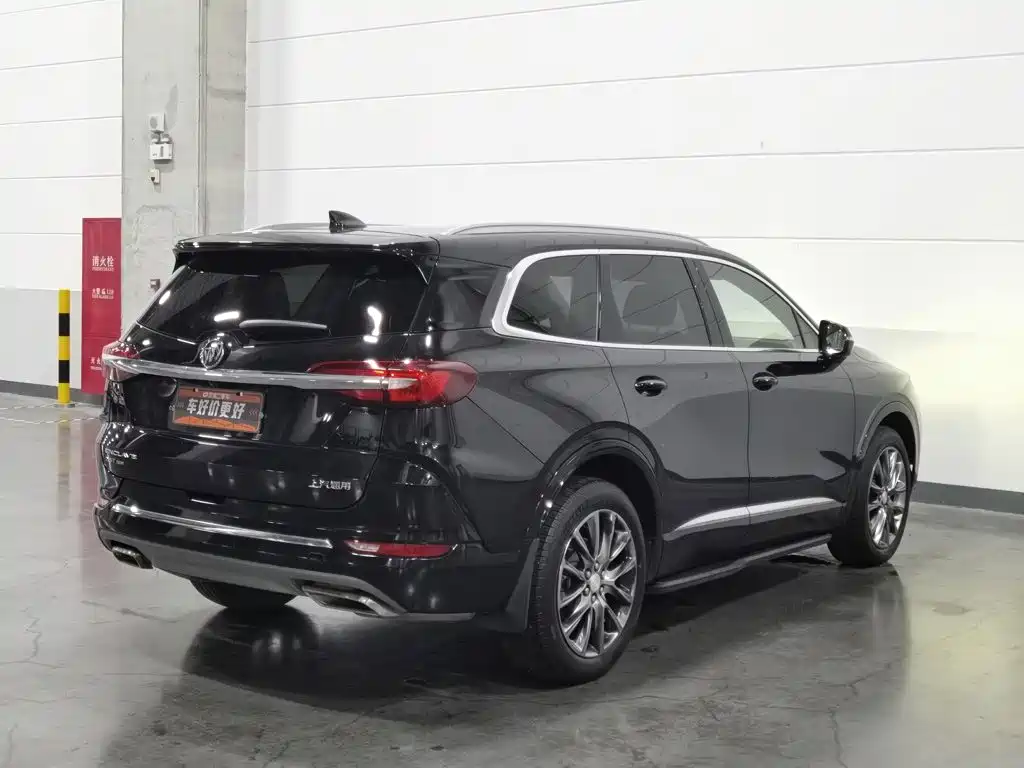 Buick Enclave — миниатюра 2