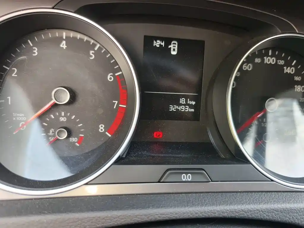 Volkswagen Golf — миниатюра 13