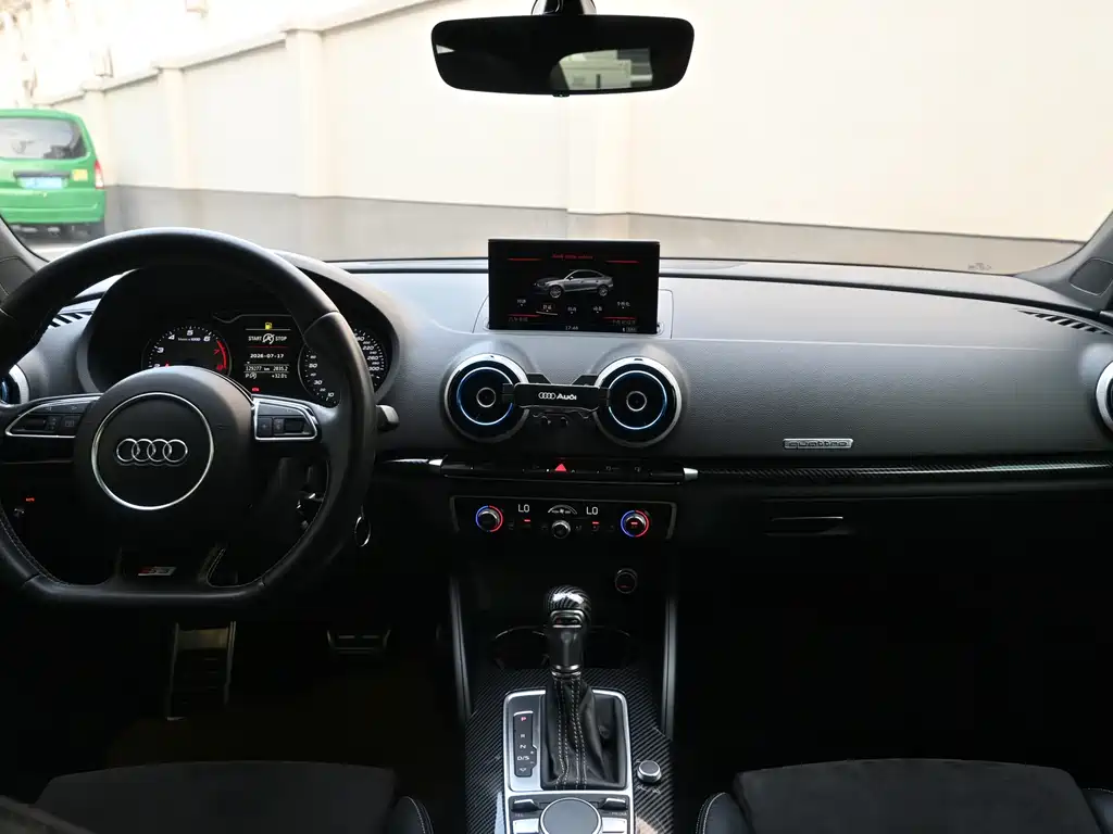 Audi S3 — миниатюра 10