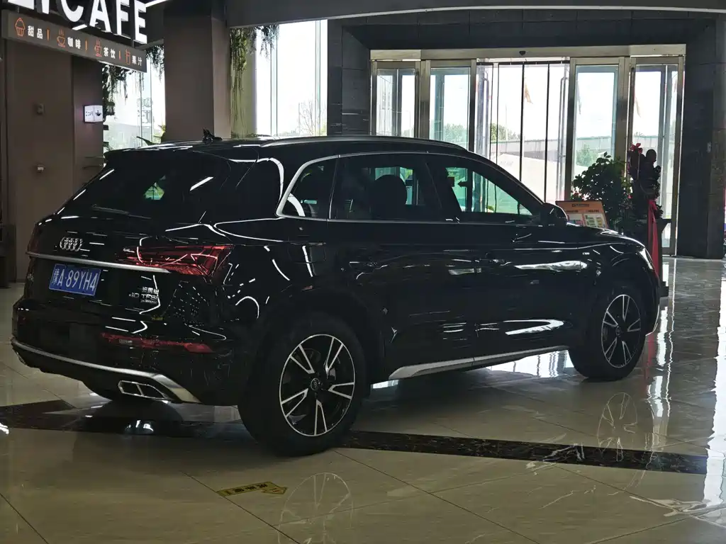 Audi Q5L 2024 40 TFSI Fashion