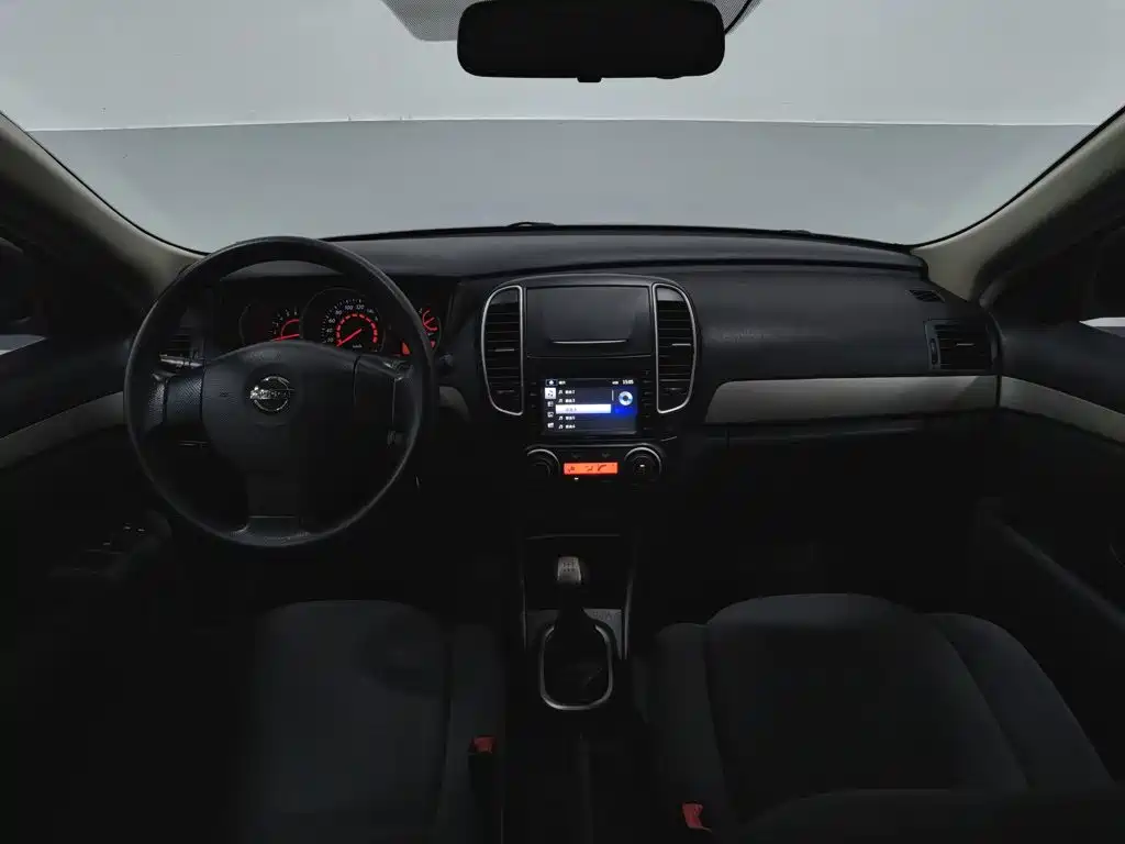 Nissan Sylphy — миниатюра 5
