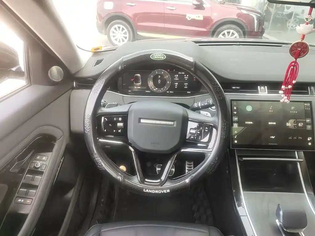 Land Rover Evoque — миниатюра 11