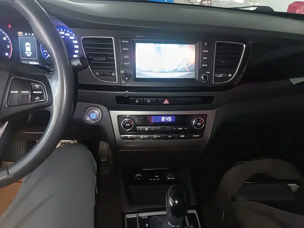 Hyundai Mistra — миниатюра 13