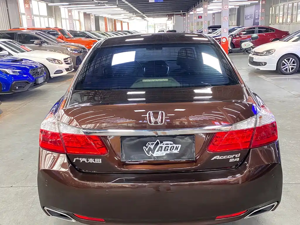 Honda Accord — миниатюра 6