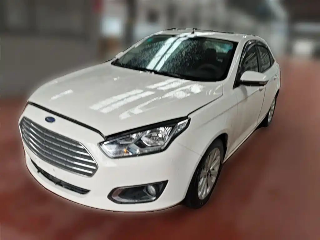 Купить Ford Escort