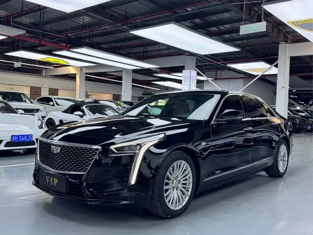 CADILLAC CT6