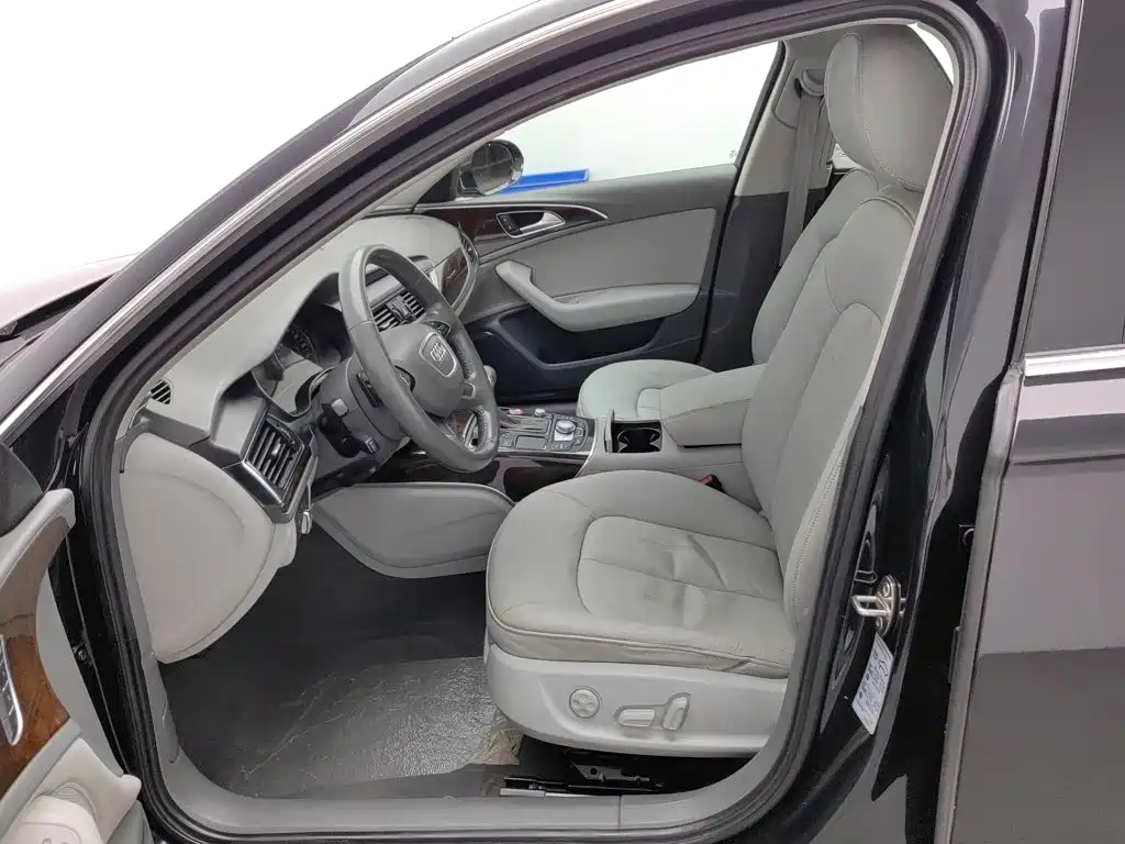 Audi A6L — миниатюра 10