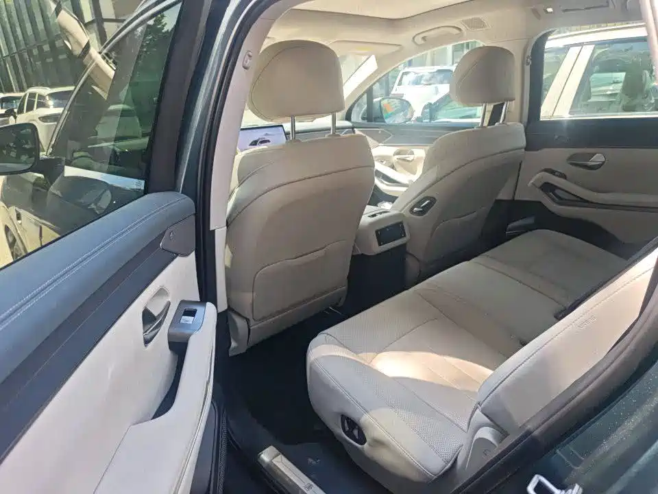 BYD Tang L — миниатюра 6