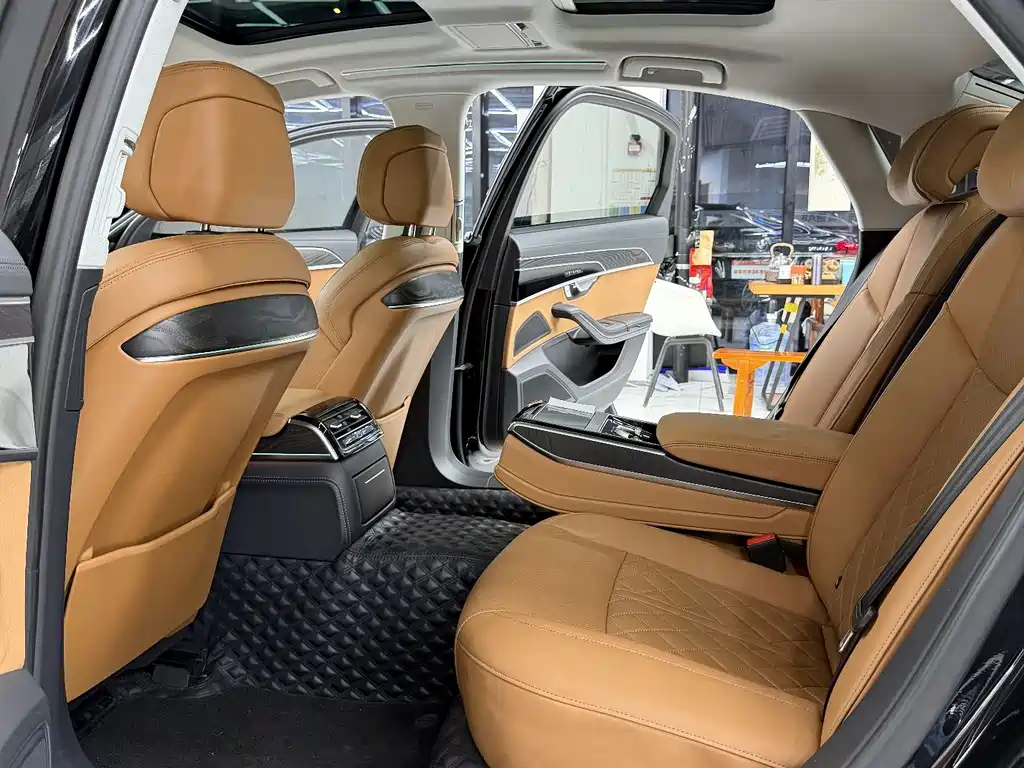 Audi A8 — фотографии объявления, Фото 16