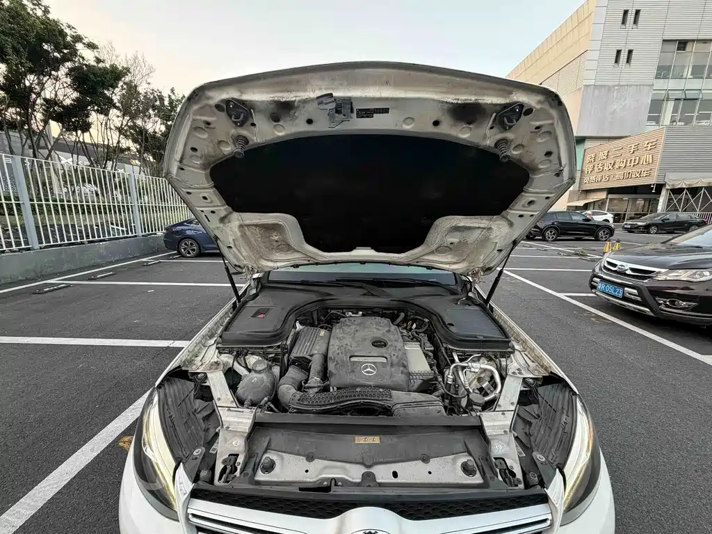 Mercedes-Benz GLC — миниатюра 14