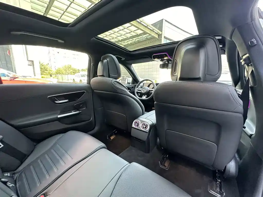 Mercedes-Benz C-Class — миниатюра 33