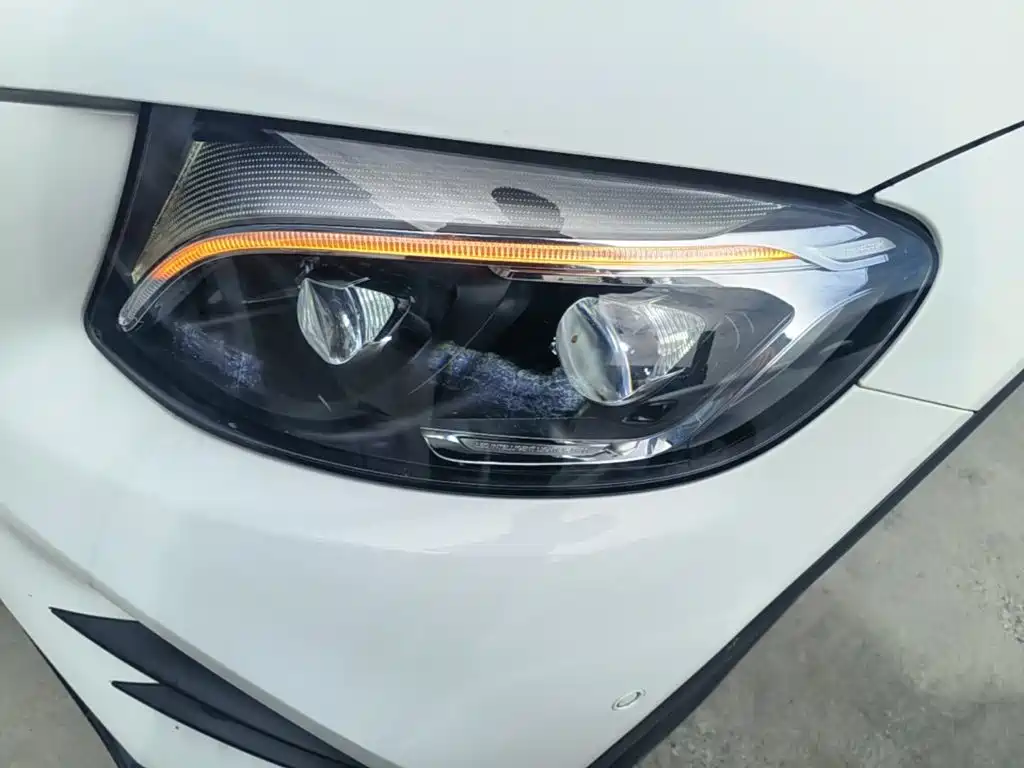 Mercedes-Benz GLC — миниатюра 24