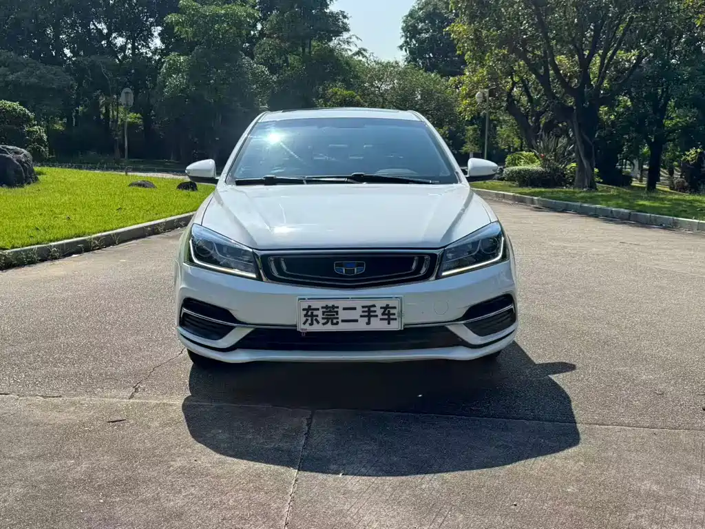 Geely Emgrand — миниатюра 2