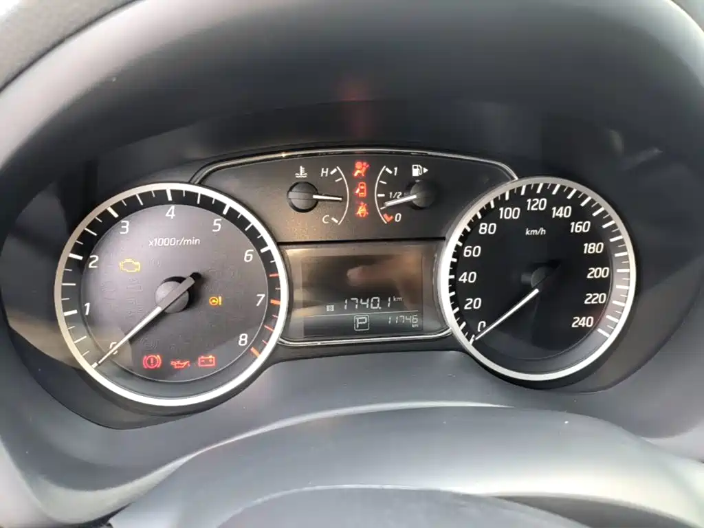 Nissan Sylphy — миниатюра 12