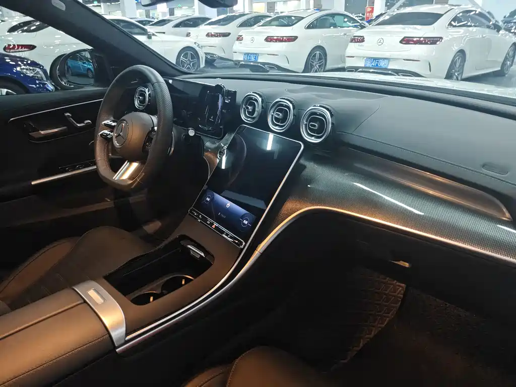 Mercedes-Benz C-Class — миниатюра 26