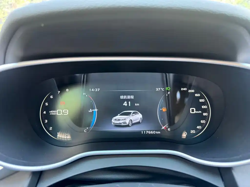Geely Emgrand — миниатюра 4