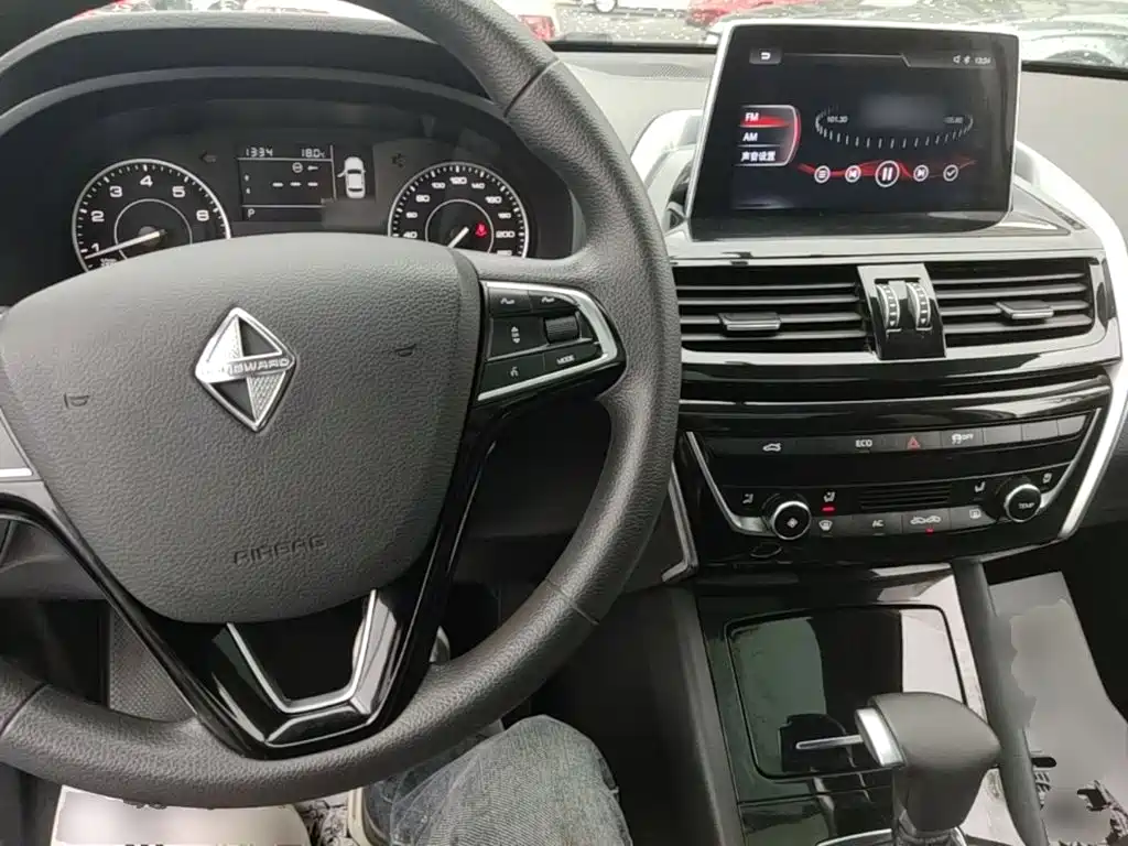 Borgward BX5 — миниатюра 10