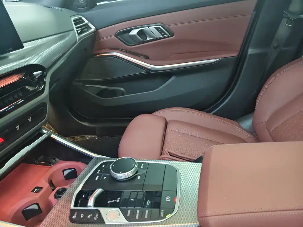 BMW 3 Series — миниатюра 9
