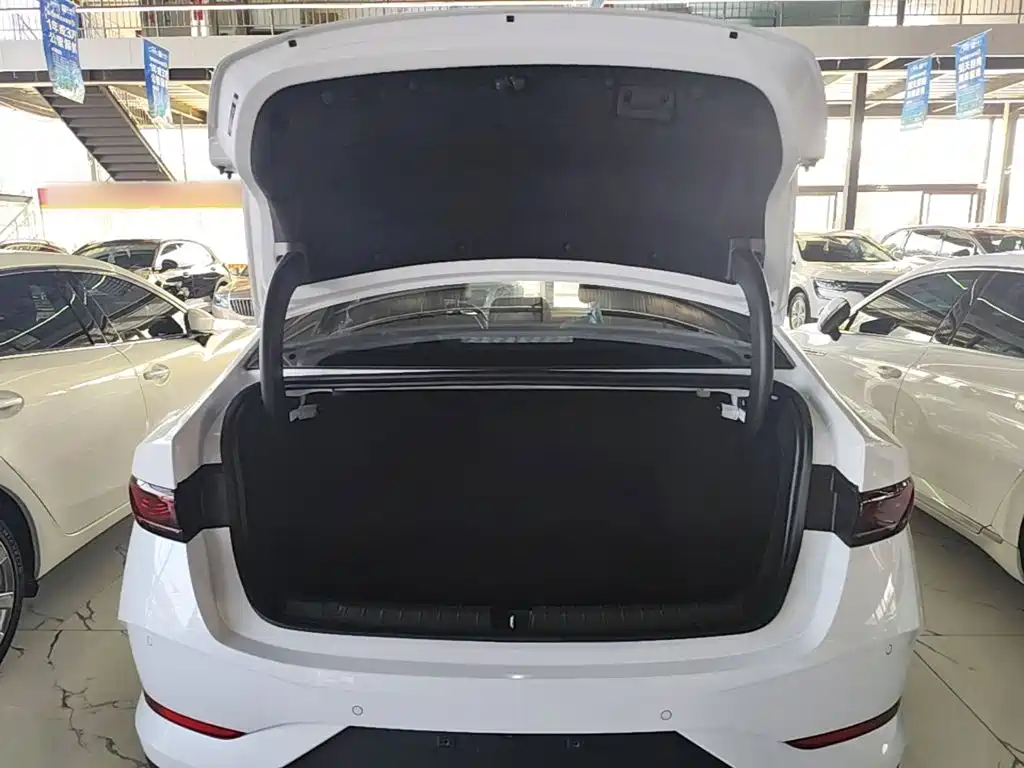 BYD Qin PLUS — миниатюра 19