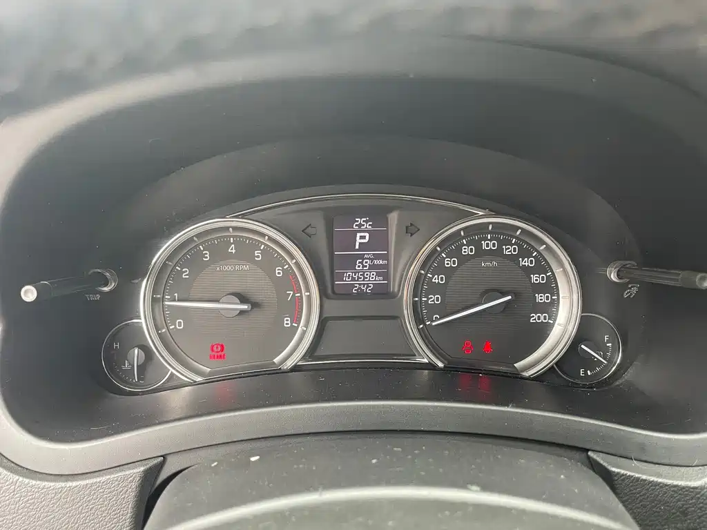 Suzuki Alivio — миниатюра 13