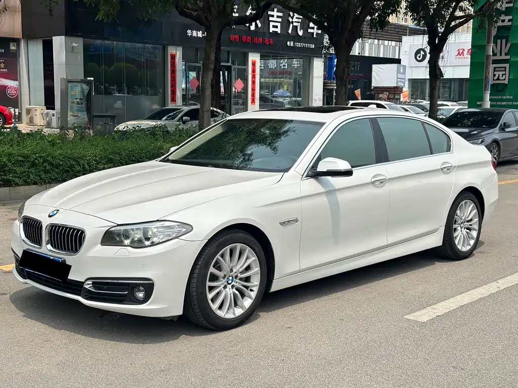 BMW 5 Series 2016